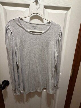 Amazon Essentials Grey Puff Sleeve Smocked Cuff Top - L